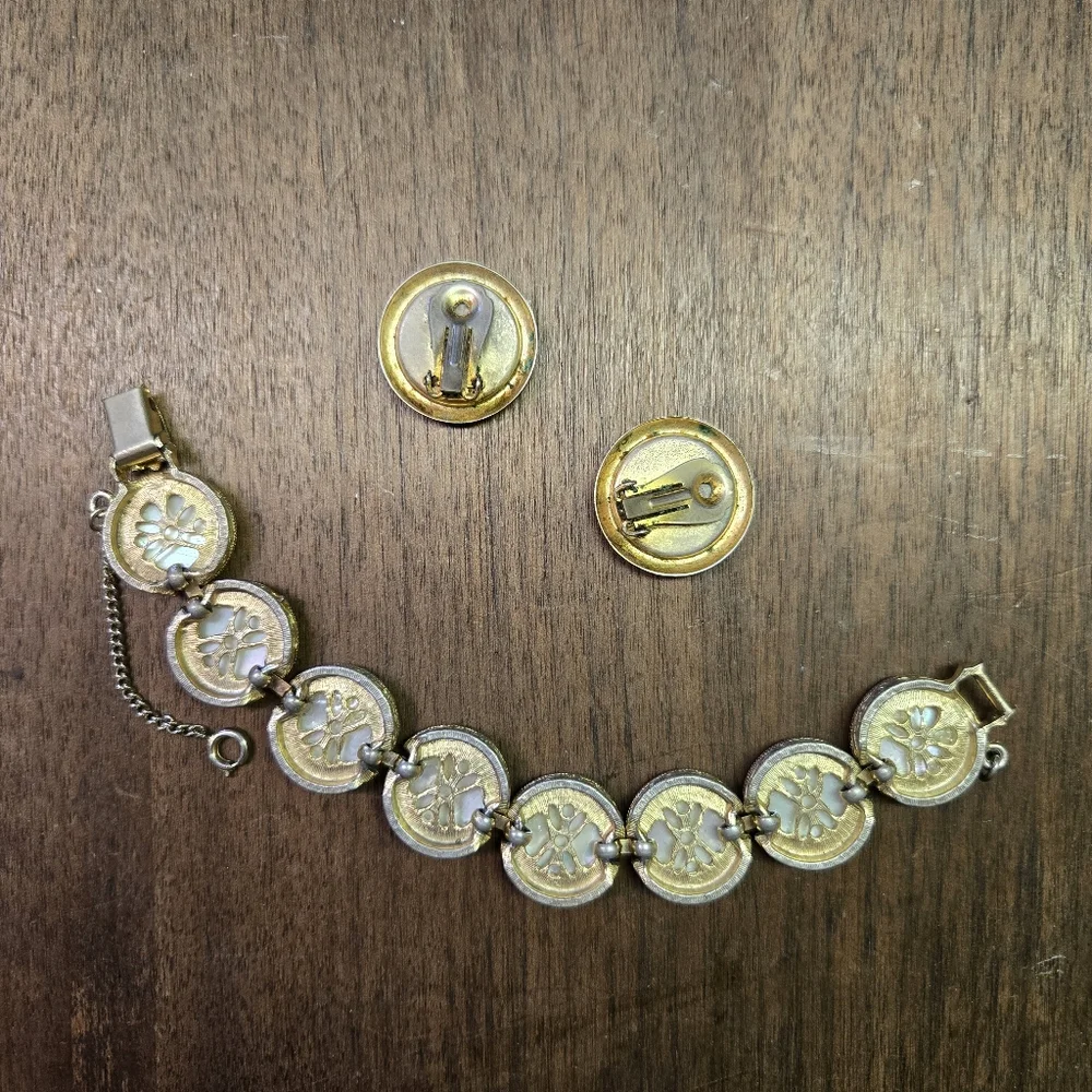 Vintage bracelet, clip on earring set